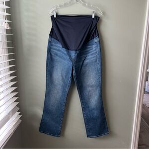 Madewell maternity full panel kick out jeans. Size 30.